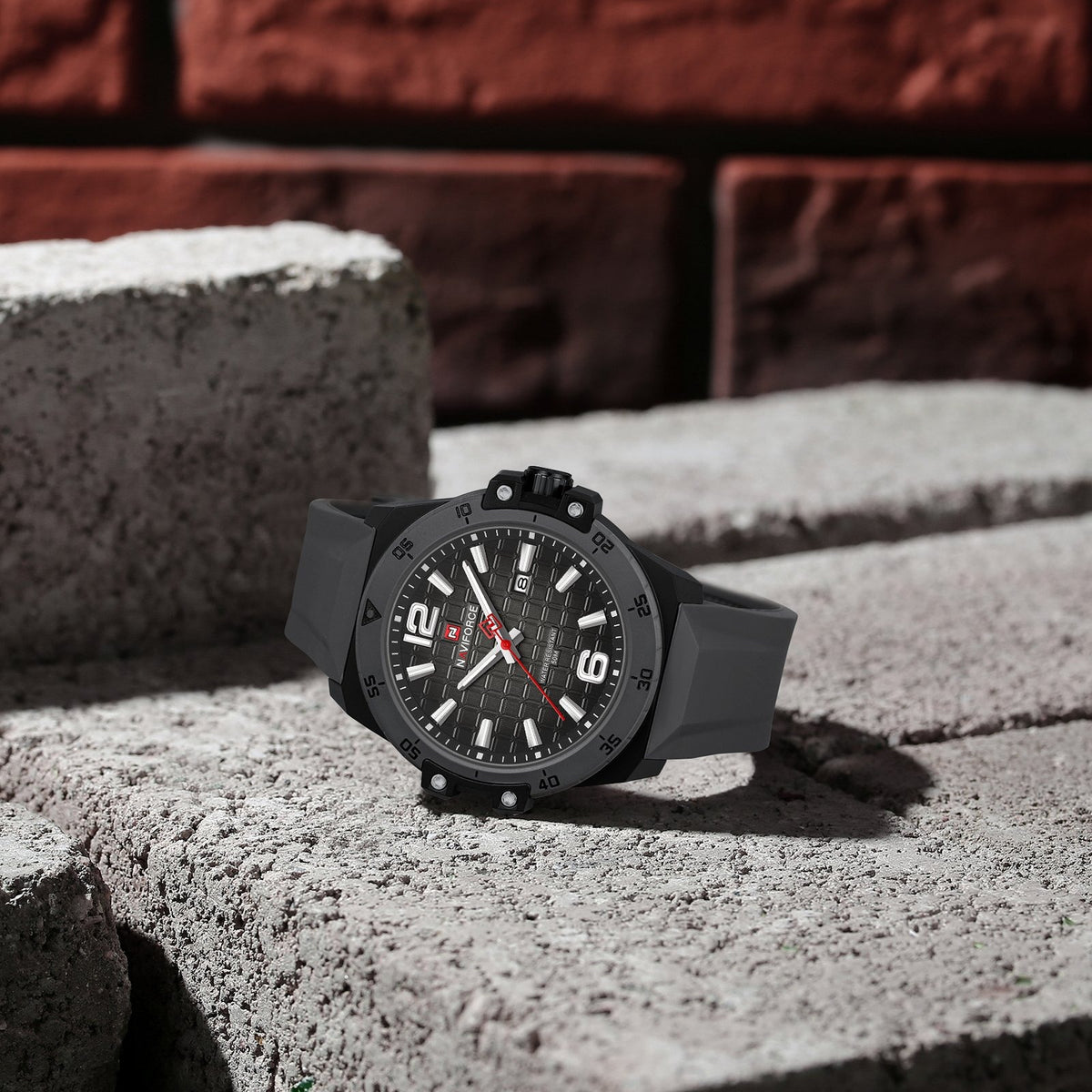 Naviforce 7122